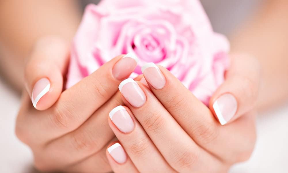 Delia Cosmetics - Nail Conditioner - Total Rebuilding Reconstructing, Strenghtening for Damaged & Brittle Nails - Calcium & Vitamins Whitens & Nourished Nails - 11 ml : Amazon.co.uk: Beauty