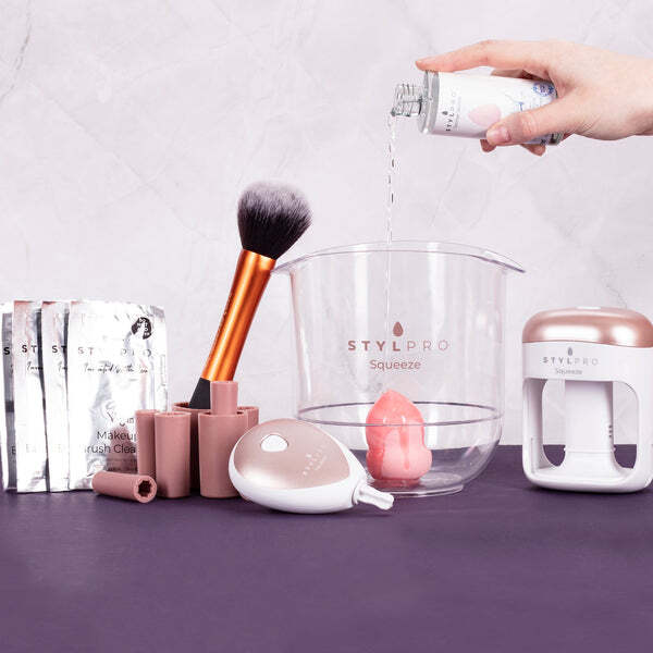 Stylpro Spin & Squeeze Makeup Brush And Sponge Cleaner