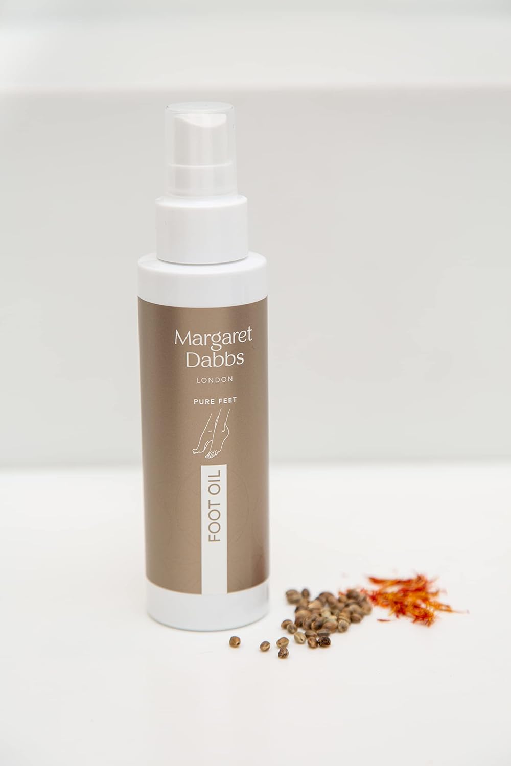 Margaret Dabbs Pure Foot Oil Repairs Dry, Damaged, Flaky and Cracked Skin 100ml : Amazon.co.uk: Beauty