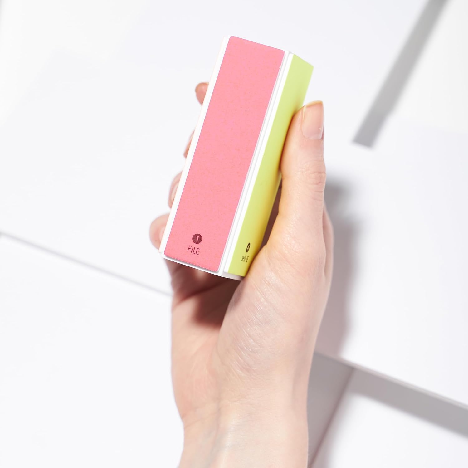 Tweezerman Neon Hot File, Buff, Smooth and Shine Block (Pack of 2) : Amazon.co.uk: Beauty