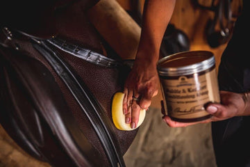 Carr & Day & Martin Brecknell Turner Saddle Soap 250Ml