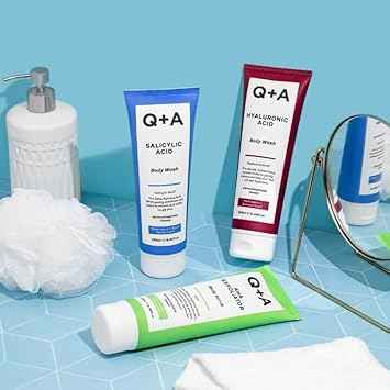 Q+A AHA Exfoliator Body Scrub (250ml), Exfoliating Body Scrub with AHA and Lactic & Glycolic Acid, Smooths Rough Dry Skin, Brightens & Hydrates, Vanilla & Coconut Scent : Amazon.co.uk: Beauty