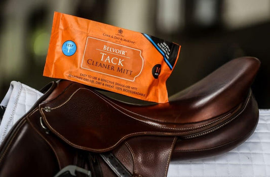 Carr & Day & Martin Belvoir Step 1 Tack Cleaner Mitts Package Of 10