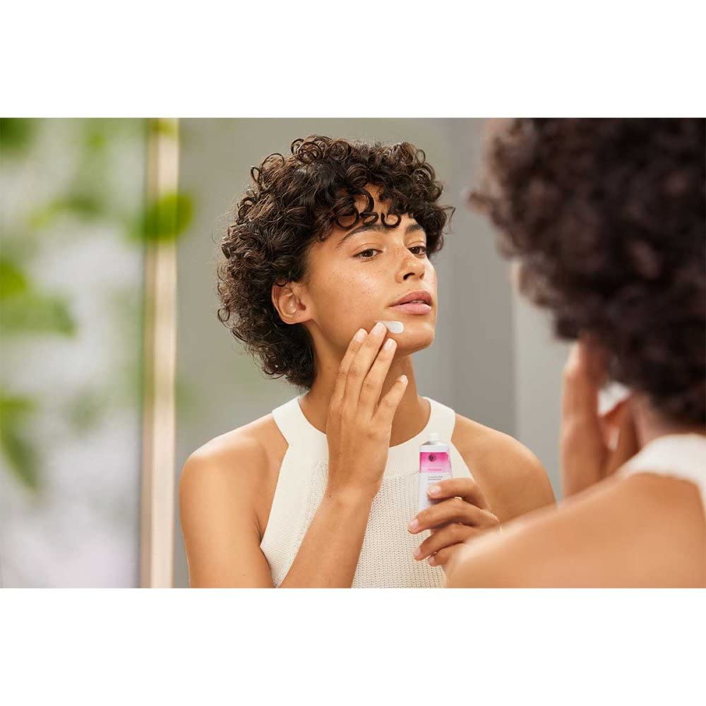 Weleda Renewing Day Face Cream, 1 Fluid Ounce, Plant Rich Moisturizer with Wild Rose, Peach Kernel and Sweet Almond Oils : Beauty & Personal Care