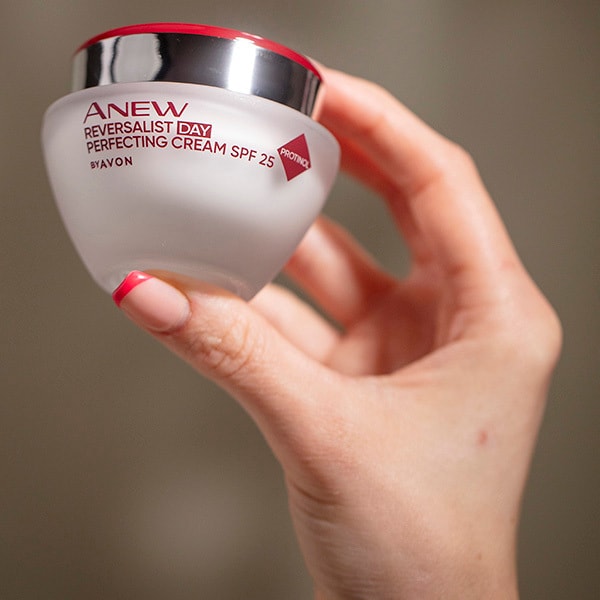 Avon Anew Day Perfecting Cream Spf25
