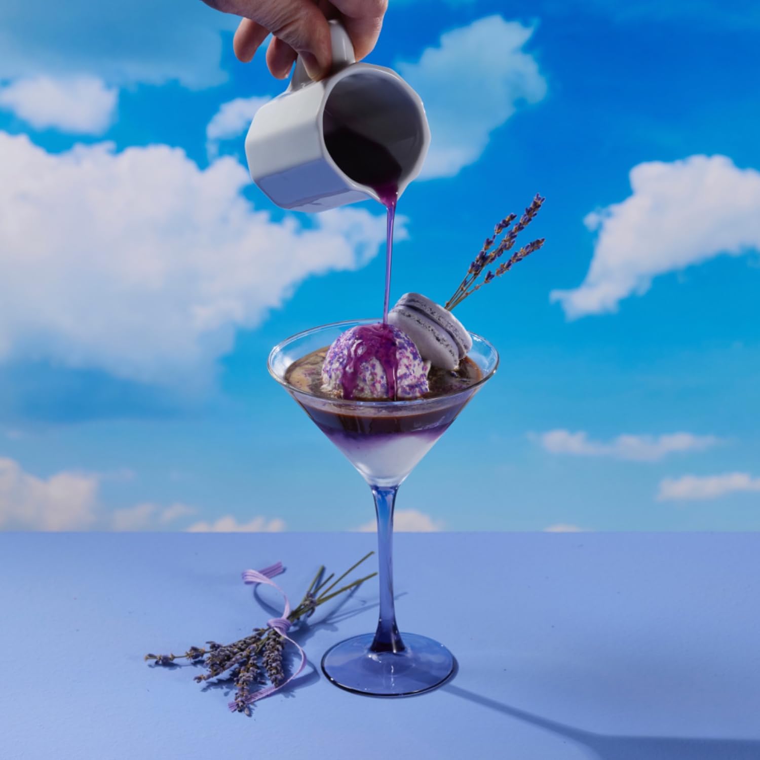 DaVinci Gourmet Lavender Syrup 25.4 Fl Oz (Pack of 3) + 1/4 Oz Syrup Pumps (Pack of 3) : Grocery & Gourmet Food