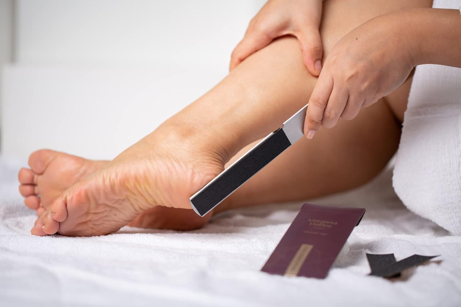 Margaret Dabbs Professional Foot File with 2 Pads Removes Hard and Dry Skin : Amazon.co.uk: Beauty