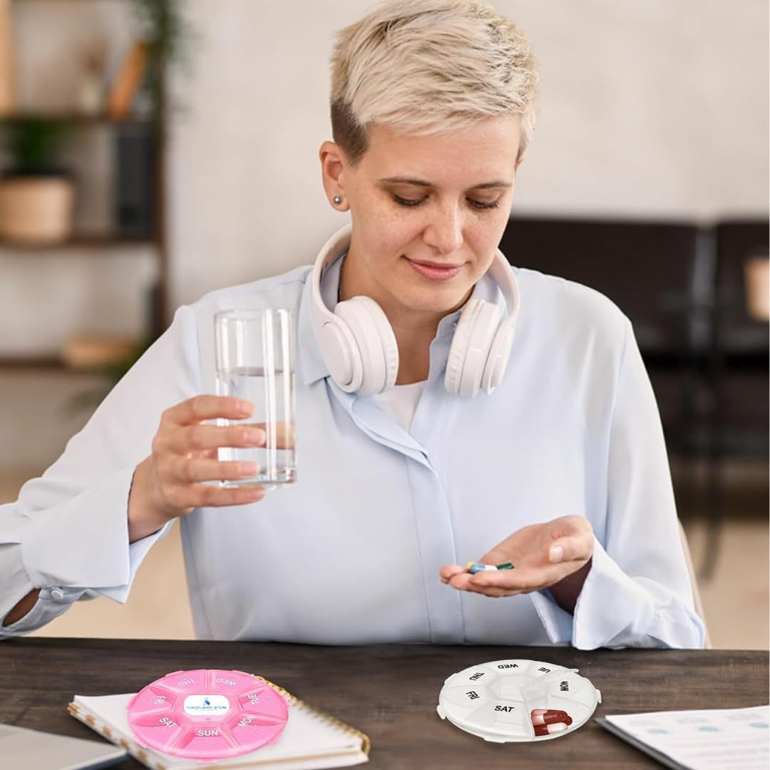 Omega 3 Fish Oil 2000mg Capsules - Spring Valley 120 ct (1), Set with Fusion Shop Store Week Case (1) : Health & Household