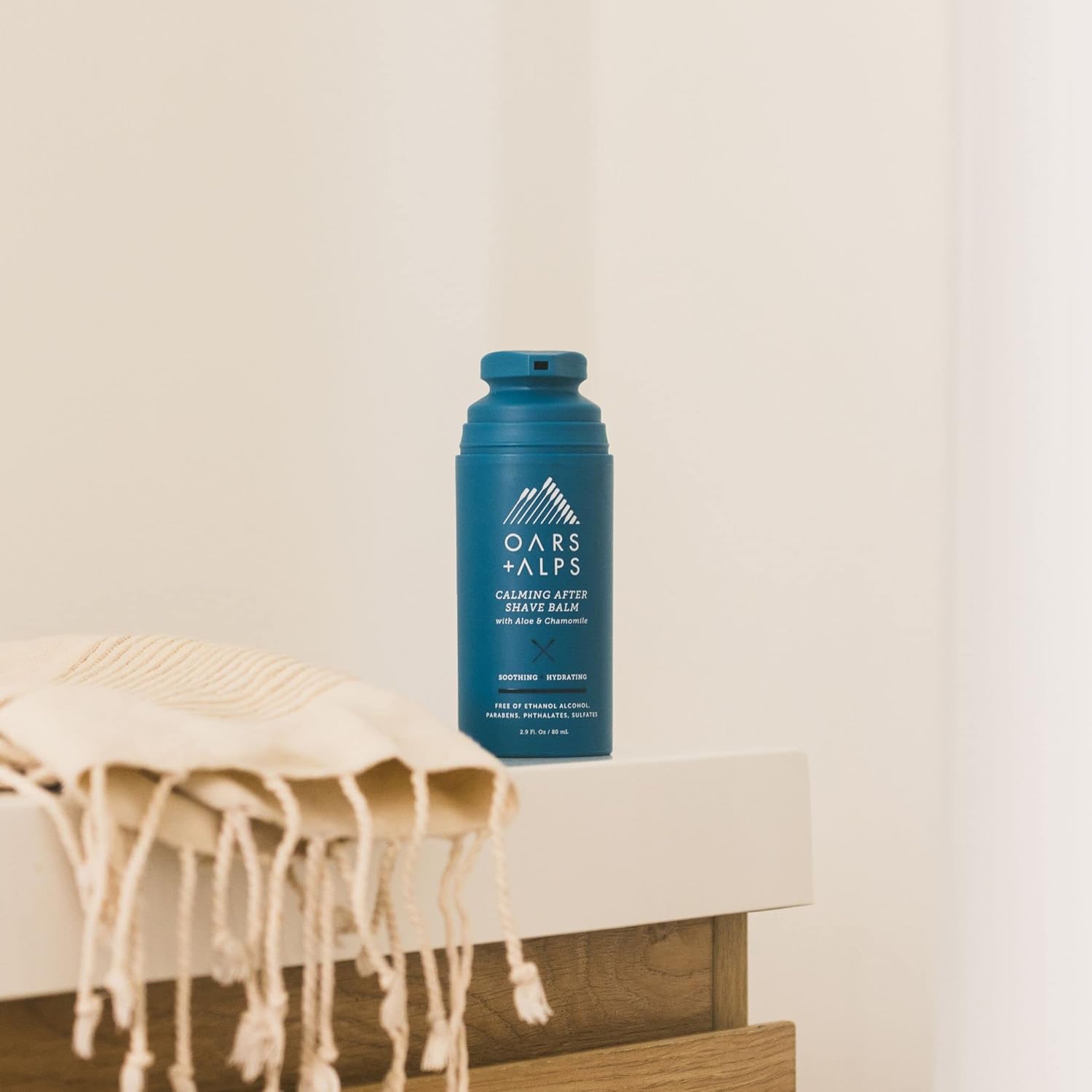 Oars + Alps Calming After Shave Balm and Lotion for Men, Dermatologist Tested and Infused with Aloe and Chamomile, TSA Friendly, 2.9 Fl Oz : Beauty & Personal Care