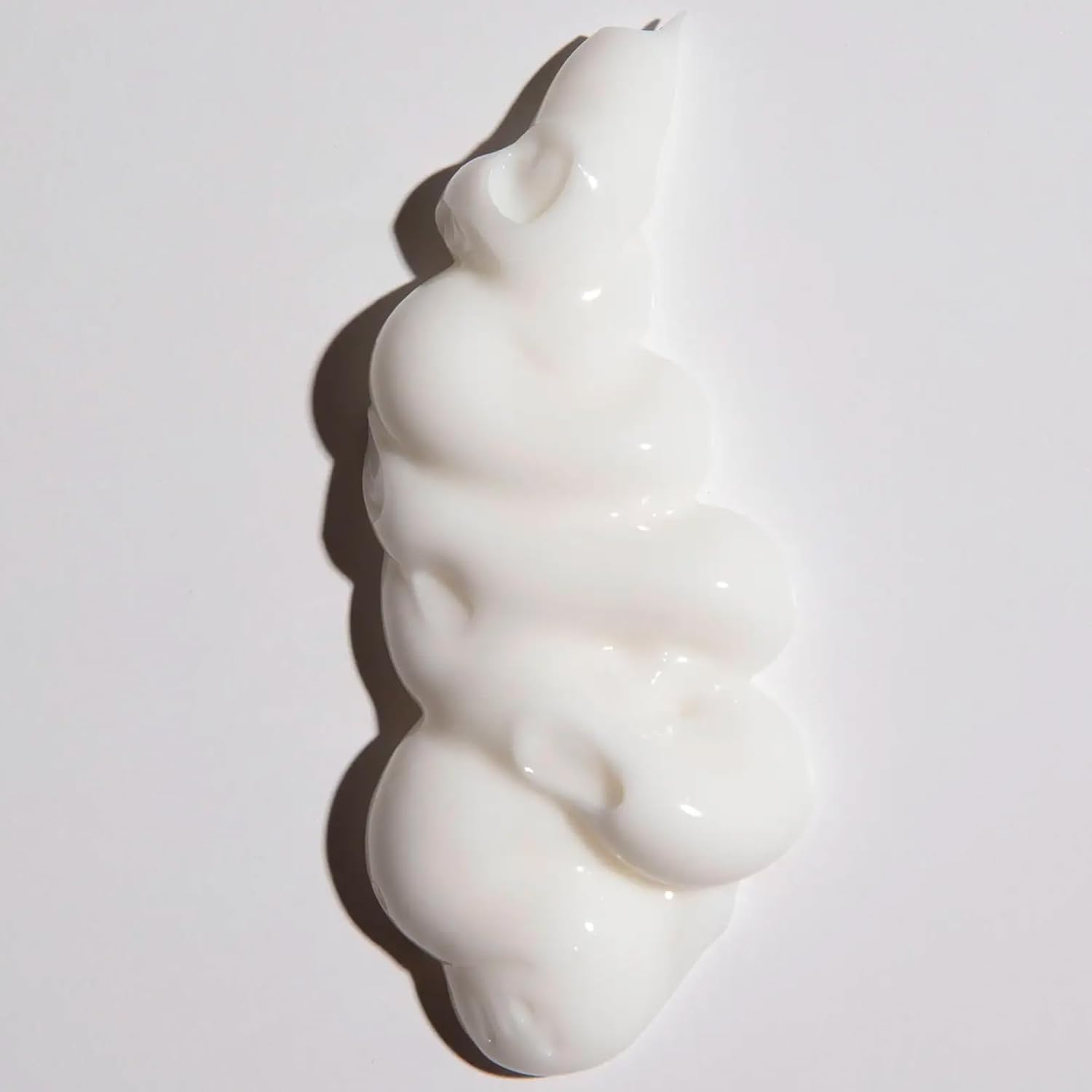 OUAI Hand Lotion - Daily, Lightweight, Hydrating Lotion for Dry Skin - Made with Avocado, Rosehip and Jojoba Oil to Lock in Moisture - Never Greasy (16 Fl Oz) : Beauty & Personal Care