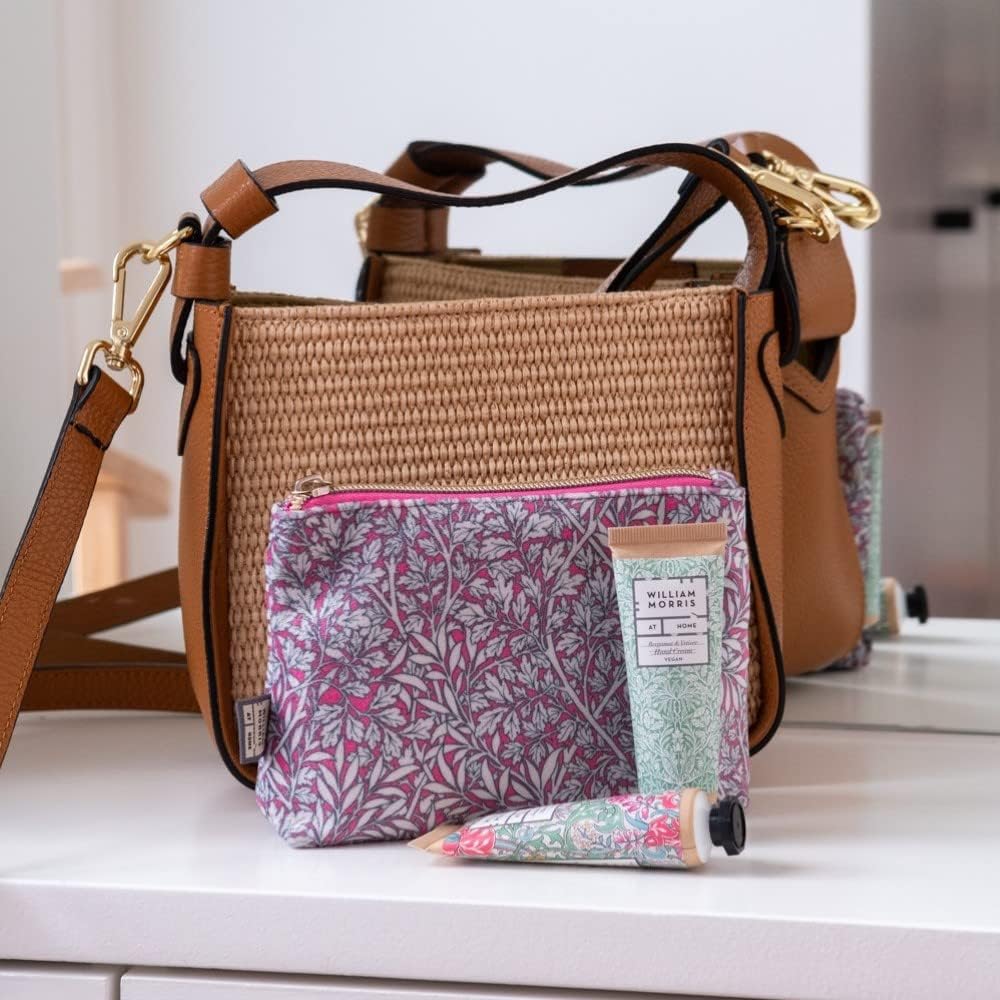 William Morris At Home Useful & Beautiful Commuter Kit : Amazon.co.uk: Home & Kitchen