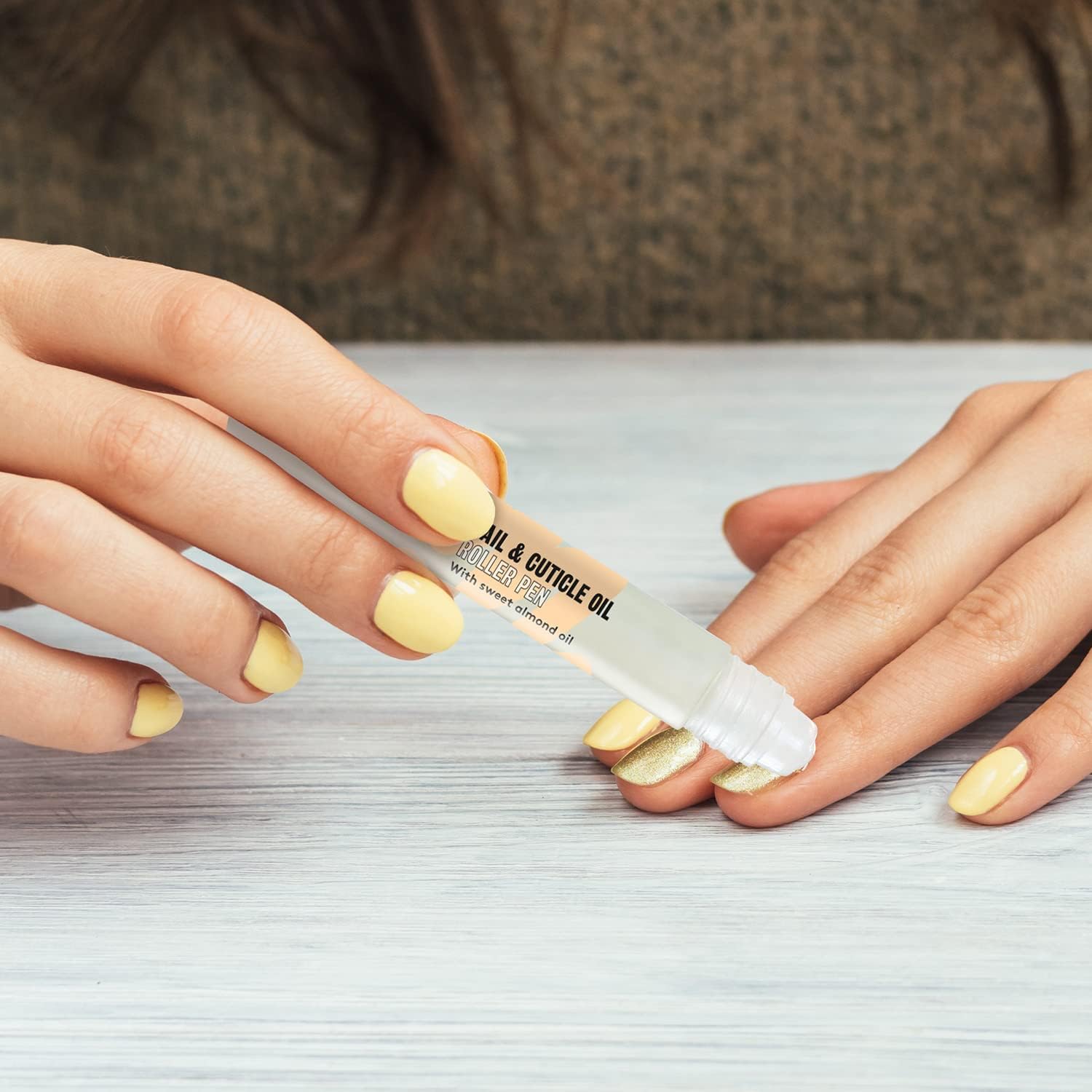 Mylee Nail & Cuticle Oil Rollerball Pen 10ml β Deeply Hydrating & Moisturising, Nourish & Condition, Non-Greasy Formula, Leaves No Sticky Residue, Enriched with natural extracts and vegetable oils : Amazon.co.uk: Beauty