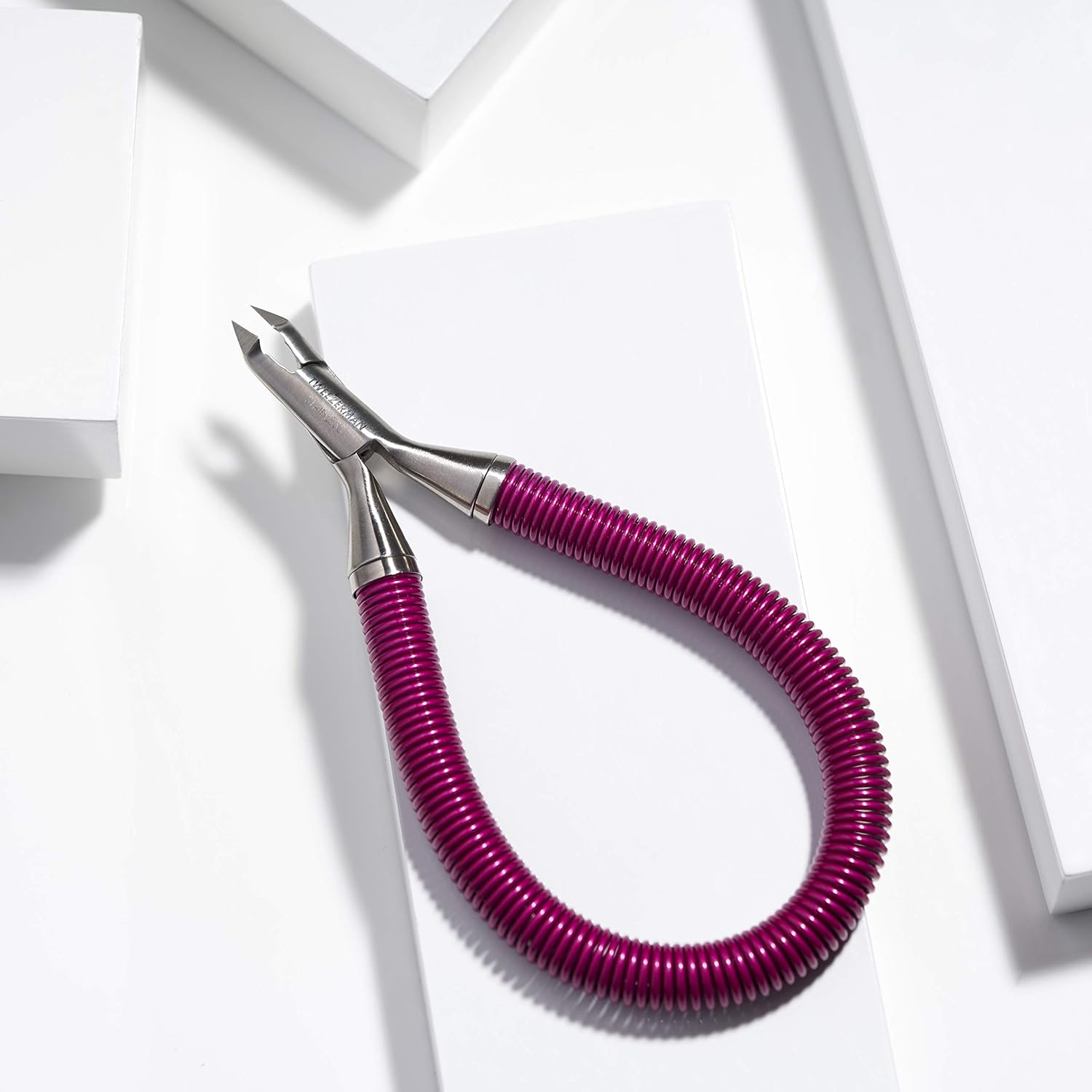 Tweezerman Grip and Snip Spiral Spring Cuticle Nipper : Amazon.co.uk: Beauty