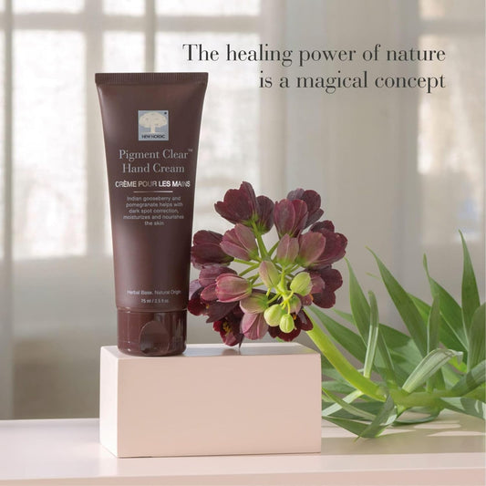 New Nordic Pigment Clear Hand Cream - Fast Absorbing Nourishing Formula For Visible Dark Spot Reduction & Moisturised Hands - 75Ml