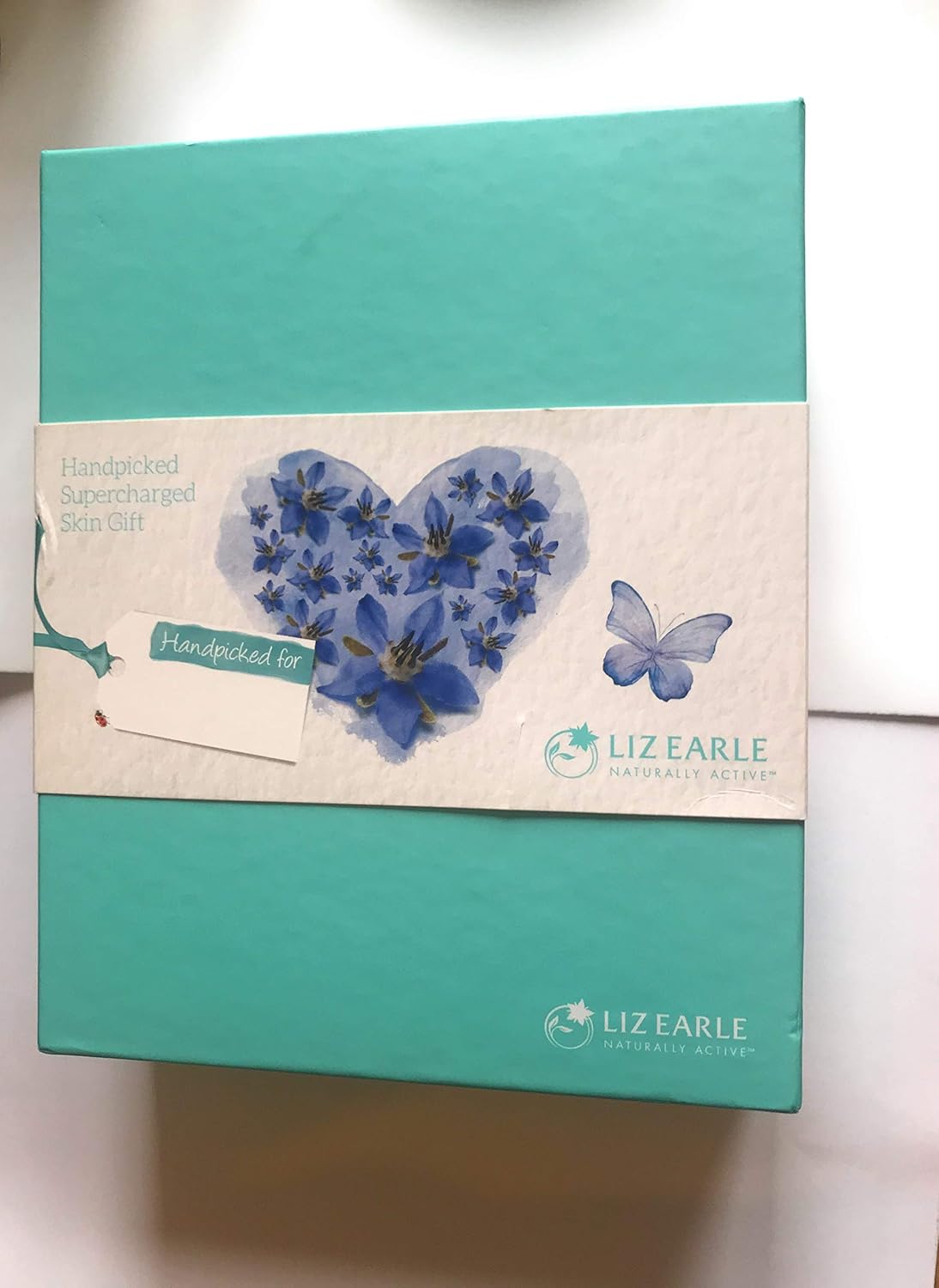 Liz Earle Handpicked Supercharged Skin Gift