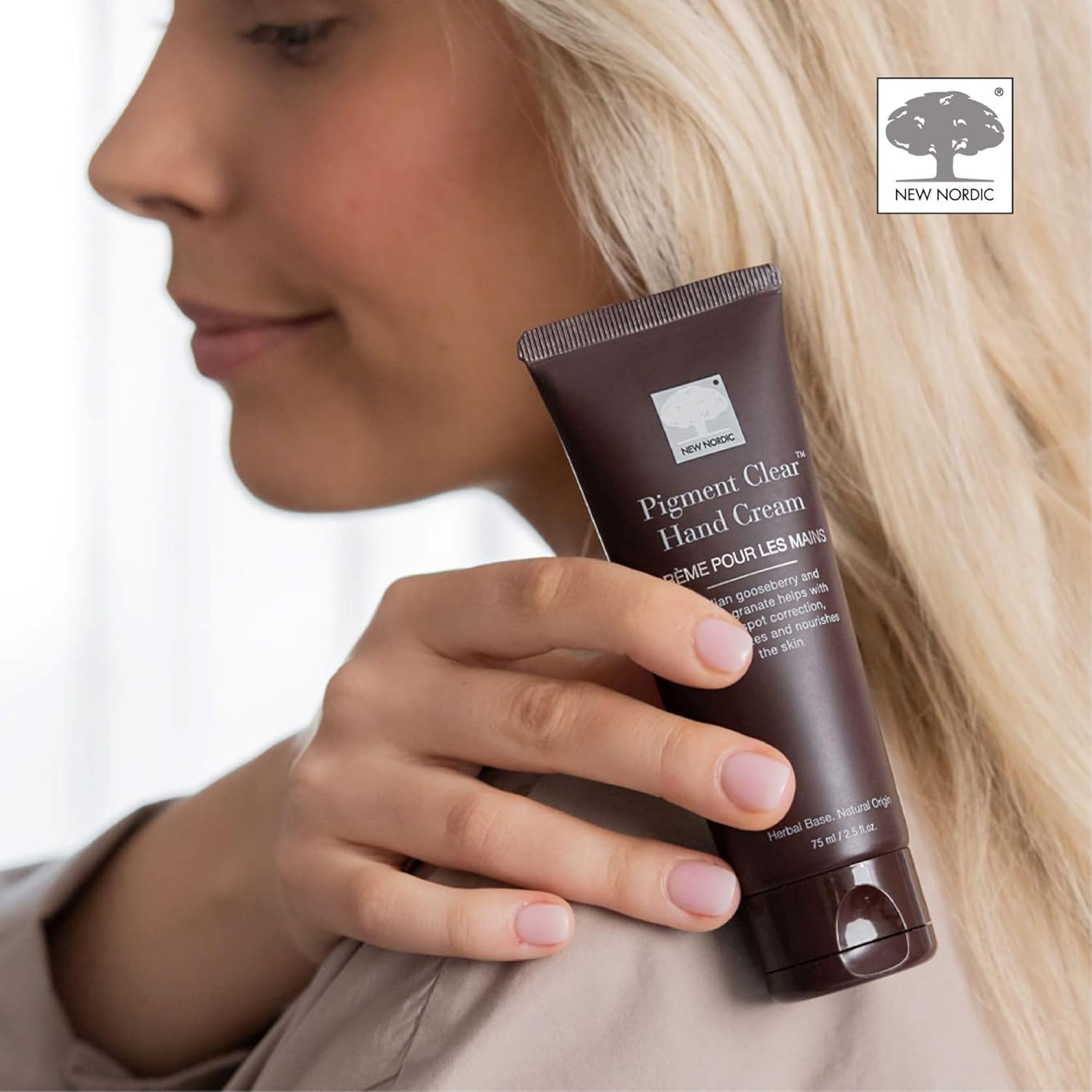 New Nordic Pigment Clear Hand Cream - Fast Absorbing Nourishing Formula for Visible Dark Spot Reduction & Moisturised Hands - 75ml : Amazon.co.uk: Beauty