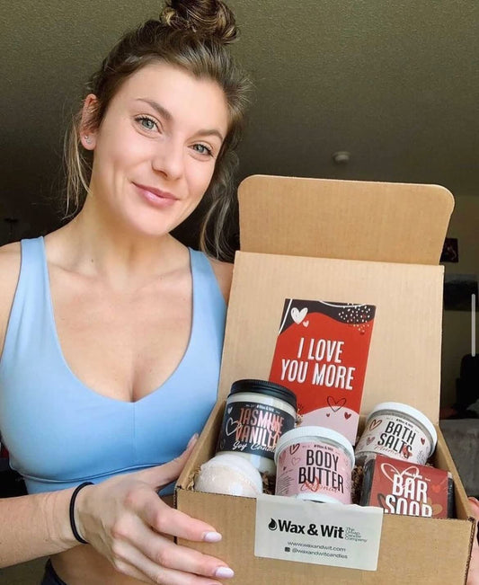 Wax & Wit Gifts For Mom, Luxury Spa Set For Mom: Heartfelt Mother'S Day & Birthday Pampering Kit | Handcrafted 7-Piece Relaxation Set From Daughter, Son - Mom Birthday Gifts, Mothers Day Gifts