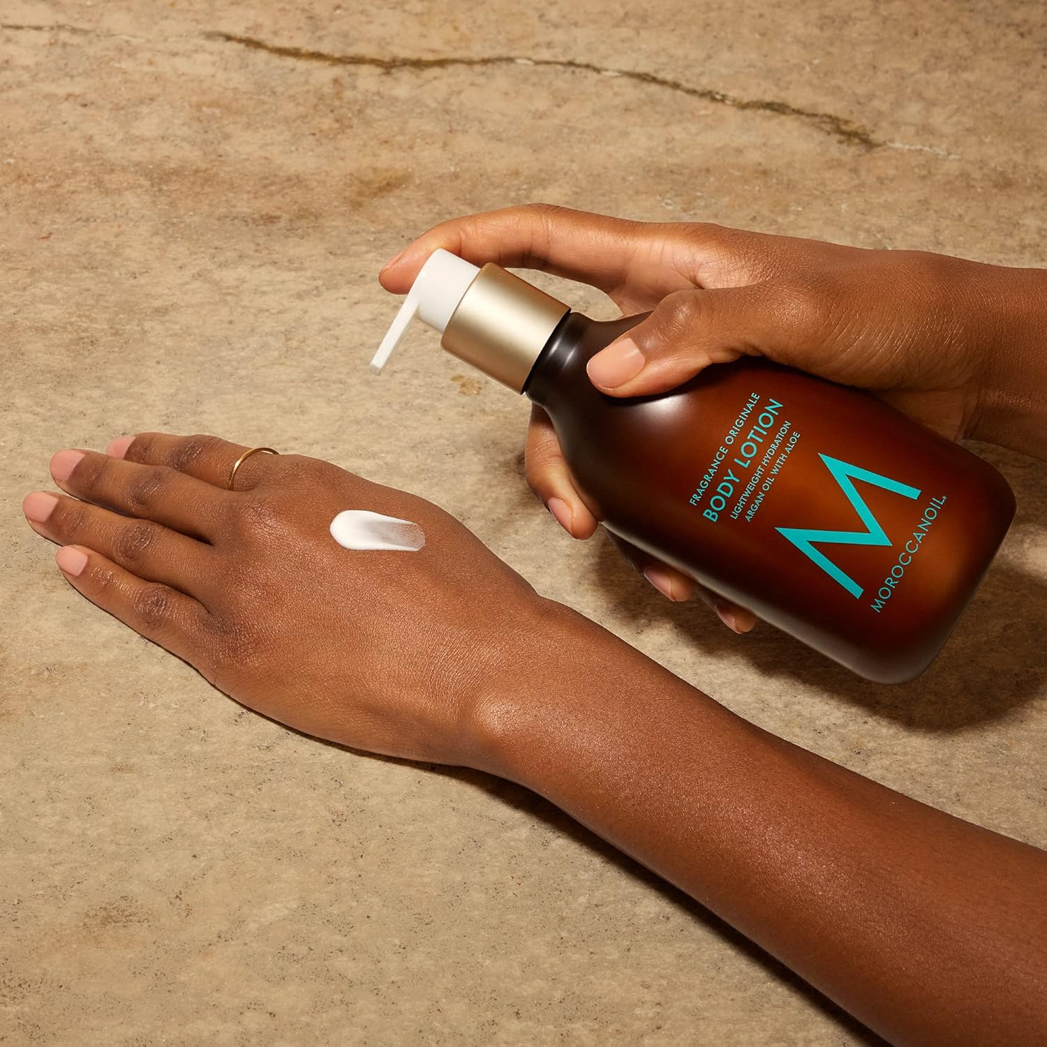 Moroccanoil Body Lotion, Ambiance De Plage, 12.2 Fl. Oz. : Beauty & Personal Care