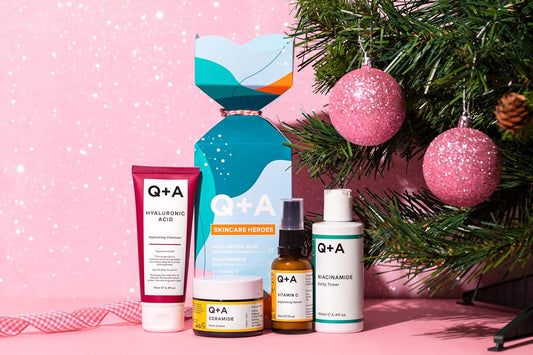 Q+A Skincare Heroes Gift Set, Contains Hyaluronic Acid Hydrating Cleanser 75Ml, Vitamin C Brightening Serum 30Ml, Ceramide Face Cream 50G, And Niacinamide Daily Toner 100Ml