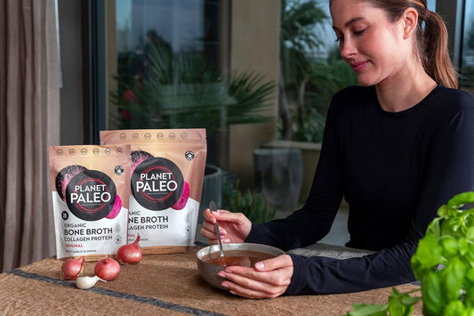 Planet Paleo Organic Bone Broth Collagen Protein Powder (450G, 50 Servings) Original With Garlic & Onion, Grass-Fed, Keto, Low Carb, High Protein Drink Or Add To Soups & Savoury Recipes