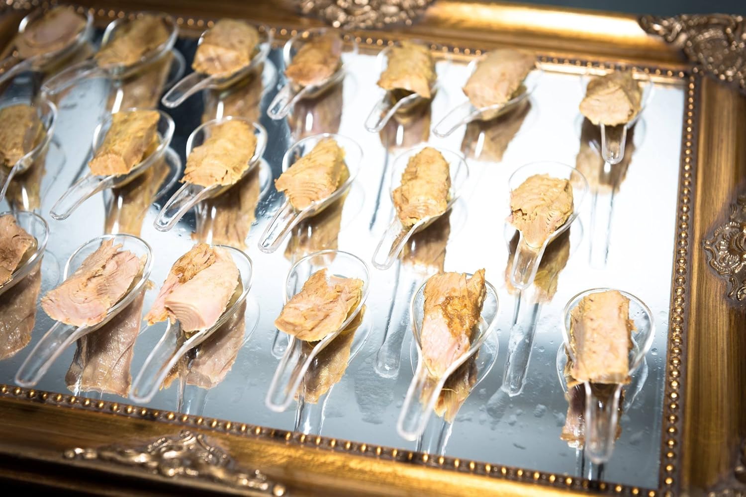 Tuna Fillet In Olive Oil With Paprika From The Azores 3 Tins X 120 G, Santa Catarina / Portugal : Grocery & Gourmet Food