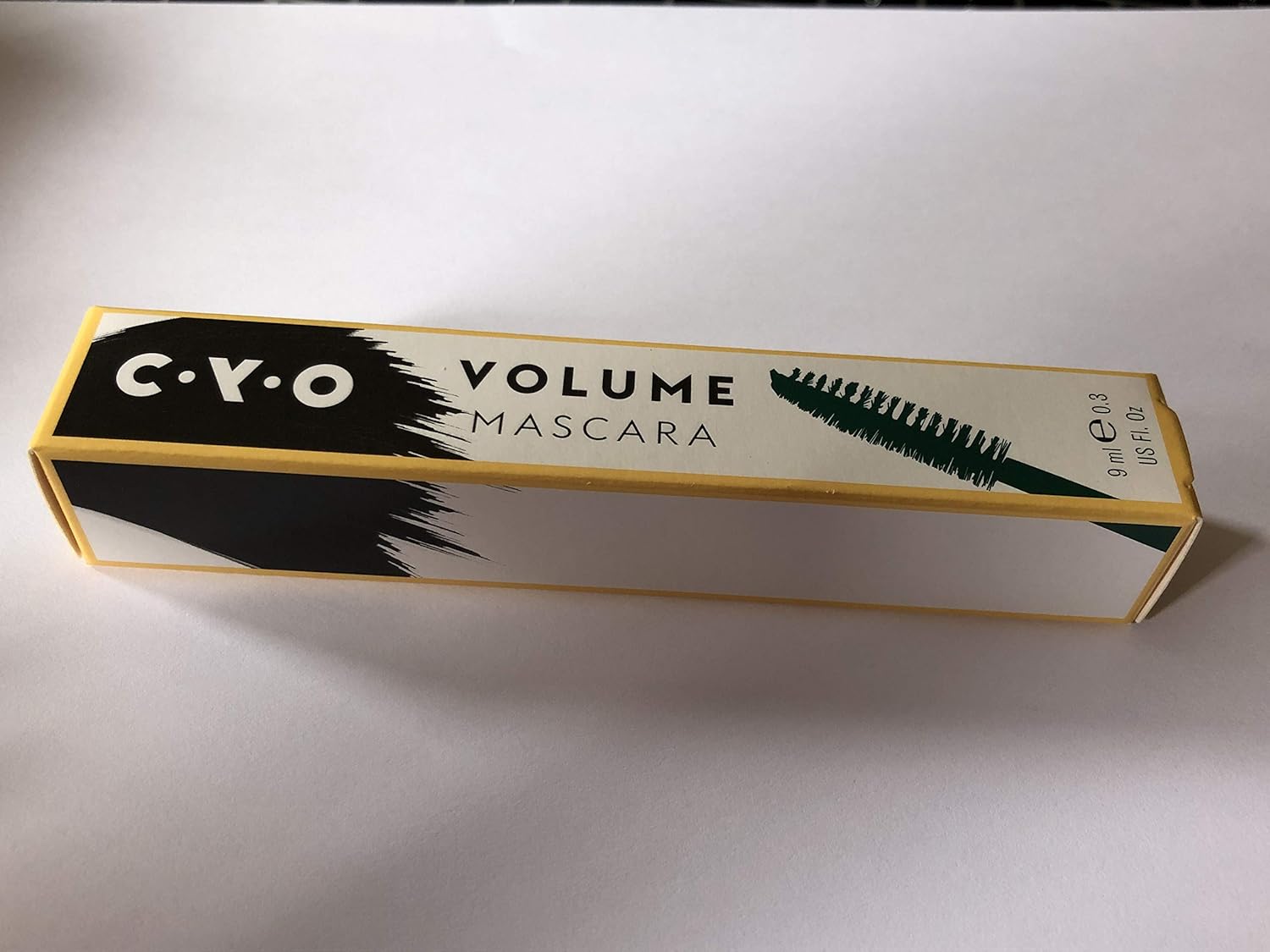 C.Y.O The Thick Of It Wanderlust Volume Mascara Green