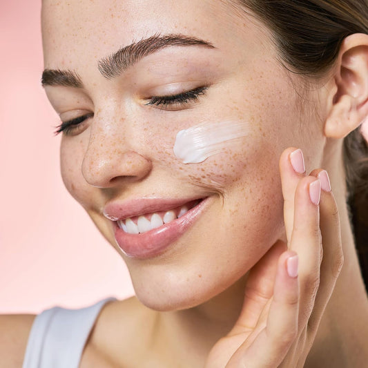 Bliss Bright Idea Vitamin C + Tri-Peptide Eye Cream - Collagen Protecting - Brightens Skin - Diminishes Dark Spots & Visibly Firms Eyes - Clean - Vegan & Cruelty-Free