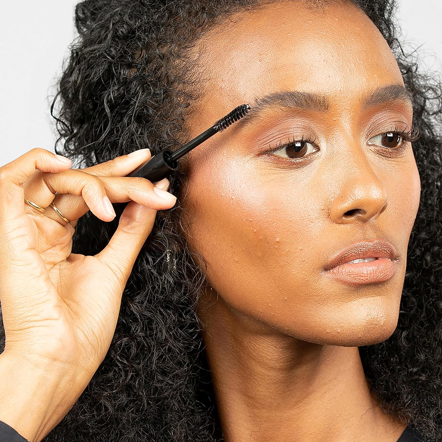 Billion Dollar Brows Eyebrow Gel β Long-Lasting, Clear Formula For All-Day Hold & Glow, Flake-Free, Flexible Control For Bare Or Styled Brows, Cruelty-Free & Vegan For Worry-Free Beauty - Clear : Eyebrow Makeup : Beauty & Personal Care