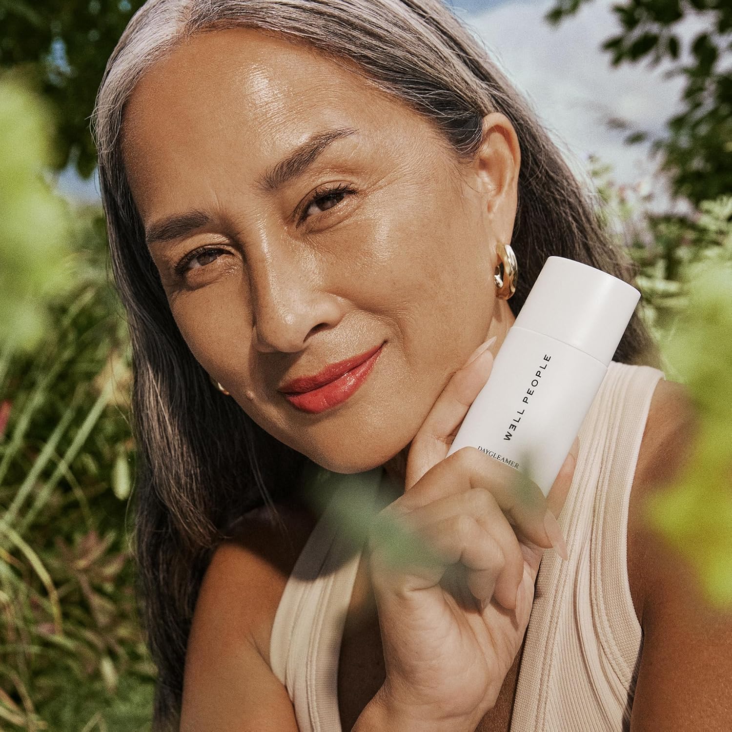 Well People Daygleamer Mineral Sunscreen Serum Spf 34, Blendable Formula With Vitamin C & Niacinamide Hydrates Skin And Delivers Broad-Spectrum Protection, Vegan & Cruelty Free, 1.7 Oz : Beauty & Personal Care