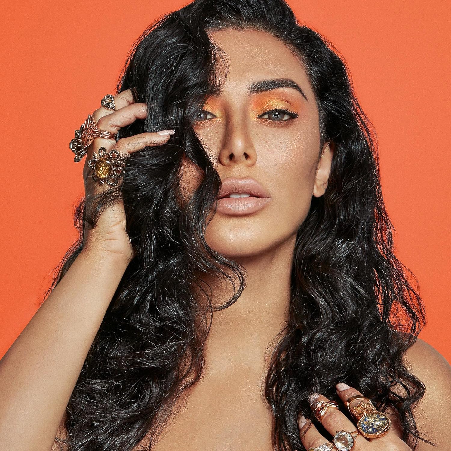 Exclusive New Huda Beauty Obsessions Eyeshadow Palette (Topaz)