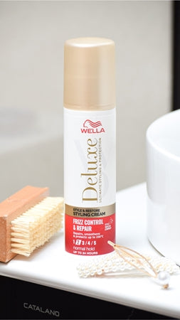 Wella Deluxe Style & Restore Styling Cream For Smoothing And Restoring Damaged Hair