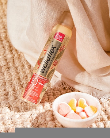 Wella Wellaflex Sweet Sensation Dry Shampoo With A Light Floral Aroma