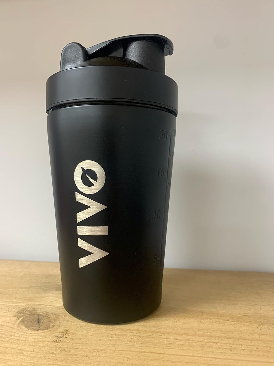 Vivo life Protein Shaker Bottle - 600ml / 21.11Oz, Stainless Steel