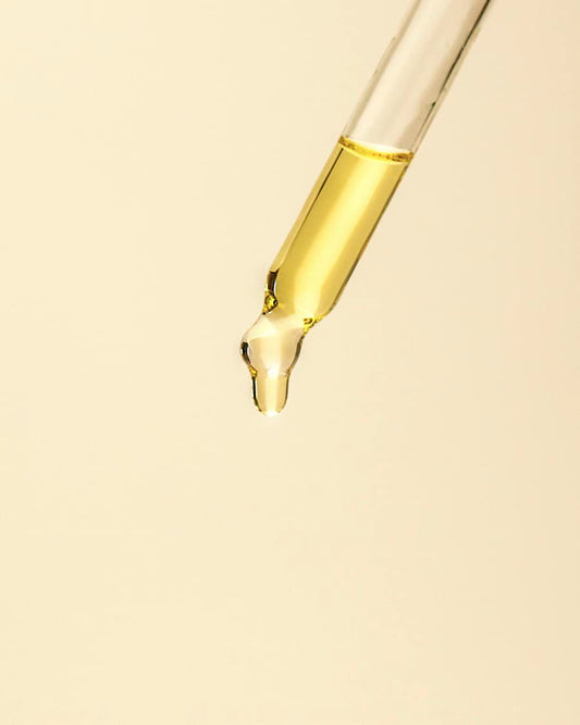 Henné Organics Serene Face Oil - Balancing & Non-Comedogenic For Sensitive Skin - Vegan (Travel Size, 0.35 Fl Oz)