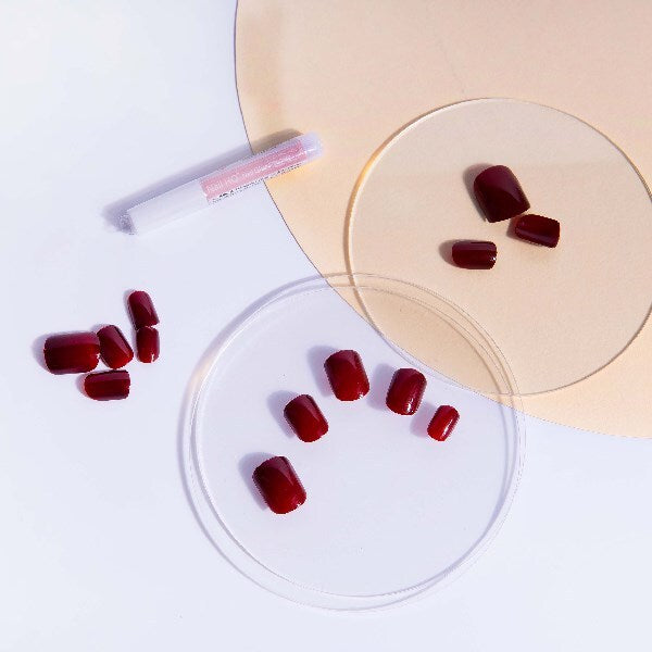 Nail Hq Square Deep Red