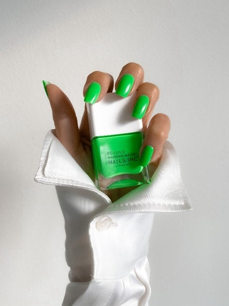 Nails.Inc Nail The Neon - Golden Square
