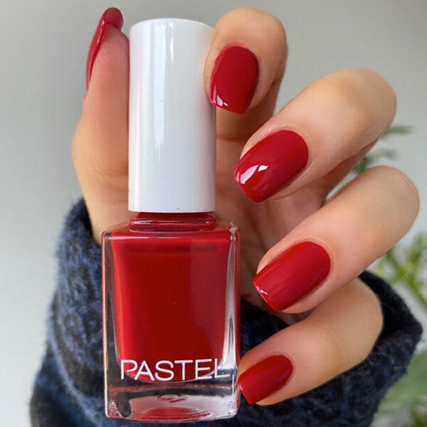 Pastel Cosmetics Nail Polish Bright Red 10