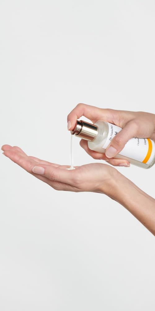 Dr. Hauschka Soothing Cleansing Milk