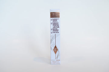 Charlotte Tilbury Beautiful Skin Medium To Full Coverage Radiant Concealer With Hyaluronic Acid - 4.5 Fair With Pink/Peach Undertones