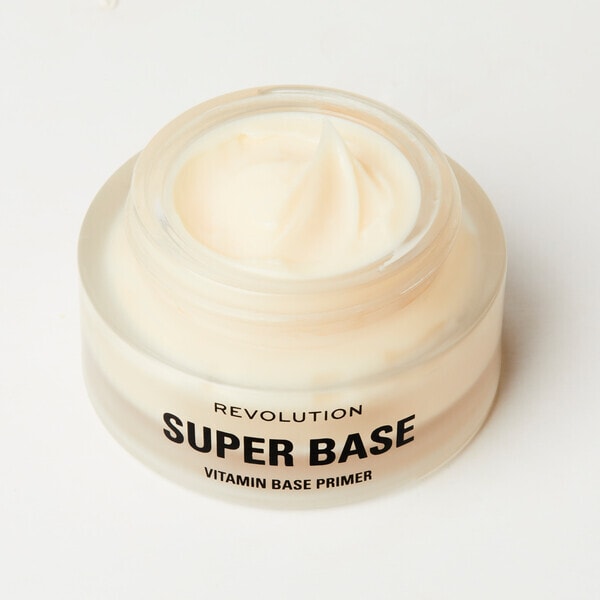 Revolution Super Base Vitamin Base Primer