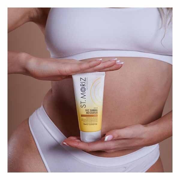 St. Moriz Professional Natural Glow Face Moisturiser 75Ml