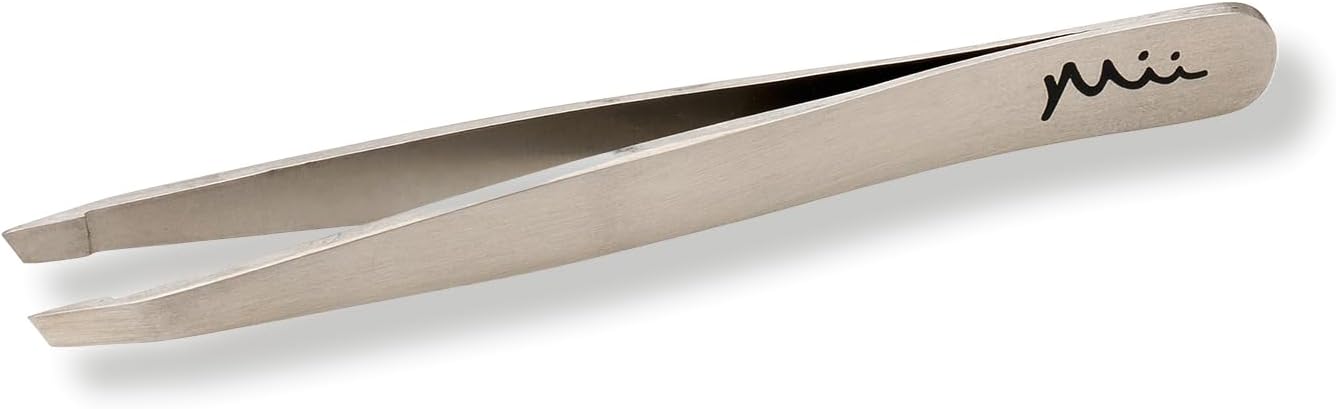 Mii Cosmetics - Brow By Mii Definitive Slanted Tweezers - Stainless Steel Precise Professional Tweezers : Amazon.co.uk: Health & Personal Care