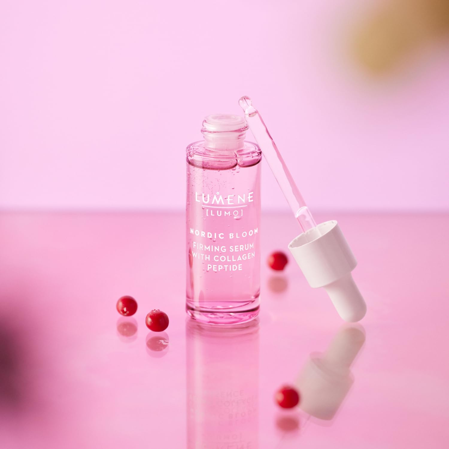 Lumene [Lumo] Vegan Collagen Face Serum - Firming Peptide Serum Formulated With Hyaluronic Acid For Smoother, Plump-Looking Skin - Helps To Reduce The Appearance Of Fine Lines + Wrinkles (1 Fl Oz) : Beauty & Personal Care