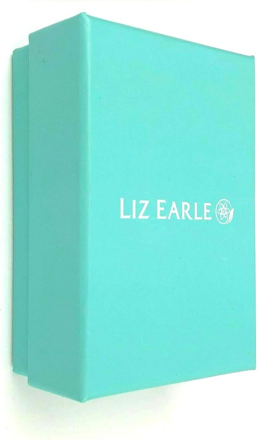 Liz Earle Daily Essentials Duo In Gift Box