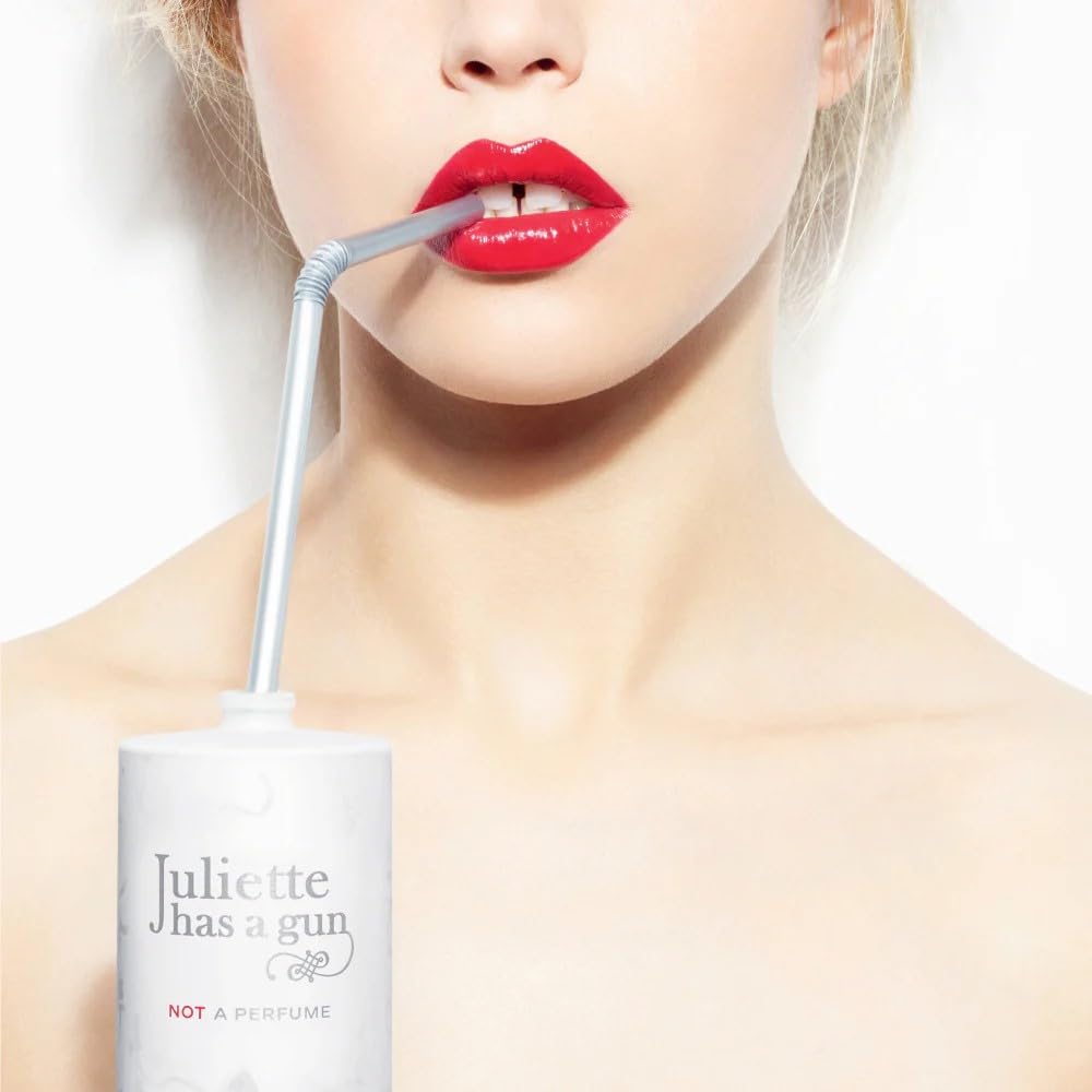 Juliette Has A Gun Not A Perfume Eau De Parfum Spray, 0.25 Fl Oz : Juliettehasagun: Beauty & Personal Care