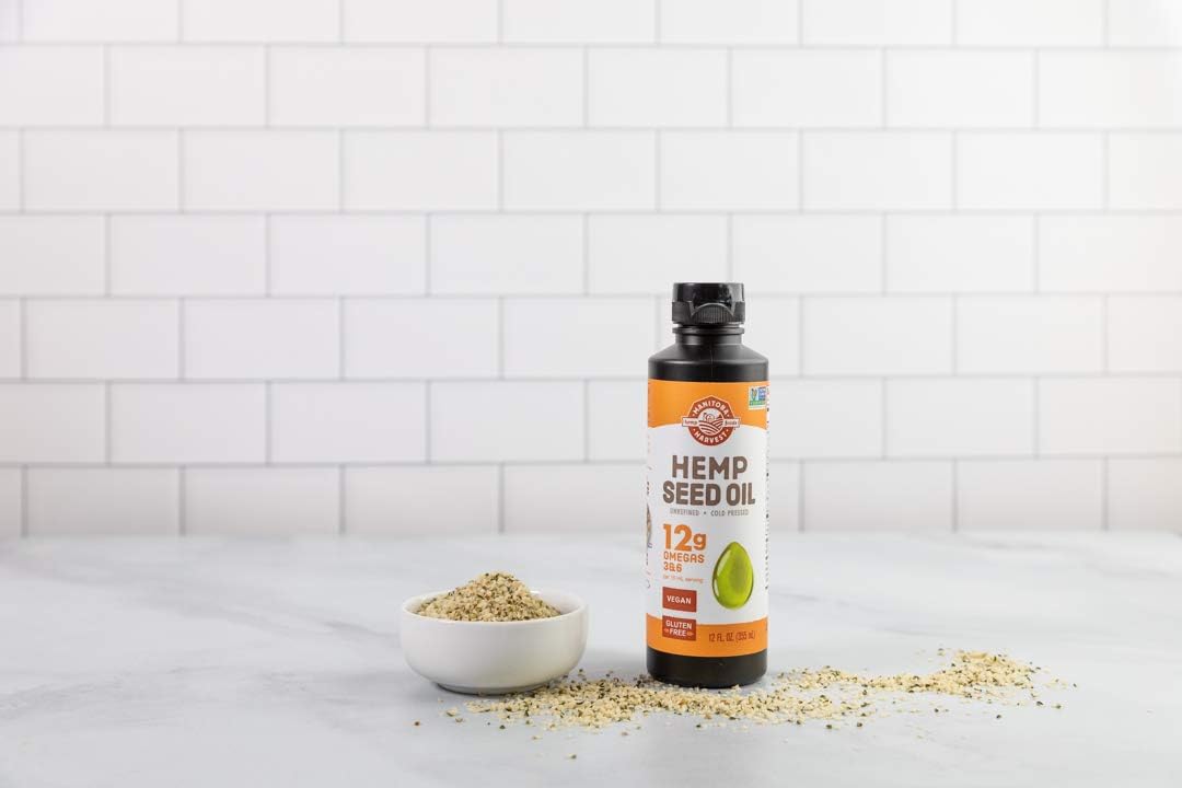 Manitoba Harvest Hemp Seed Oil – Cold Pressed, Premium Quality – 12g of Omegas 3 & 6 Per Serving – Hydrate & Nourish Skin - Non GMO, Vegan, Gluten Free – Great for cooking, salad dressings - 32 Fl Oz : Grocery & Gourmet Food