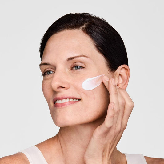 Estée Lauder Daywear Multi-Protection Anti-Oxidant 24H-Moisture Cream Spf 15 | Anti-Aging Moisturizer | Face Cream