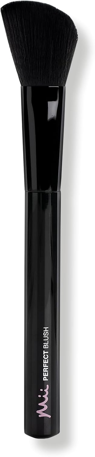 Mii Cosmetics - Perfect Base Brush - Flat Foundation Bush : Amazon.co.uk: Beauty