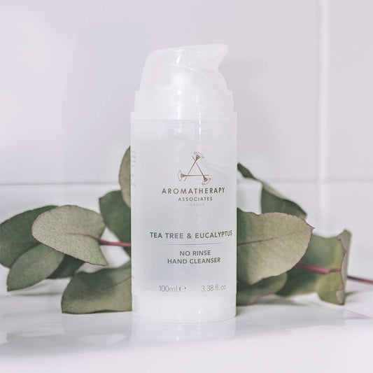 Aromatherapy Associates No Rinse Hand Cleanser Sanitiser Gel 100Ml With Essential Oils Of Pine, Tea Tree & Eucalyptus. Quick-Drying With Added Softener To Care For Hands. 70% Alcohol