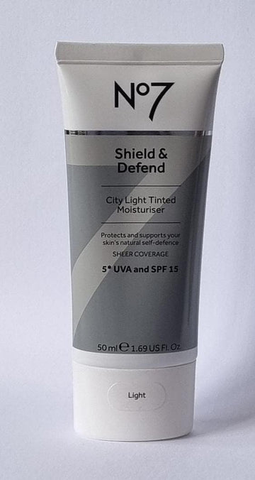 No7 Shield & Defend City Light Tinted Moisturiser - Light - Spf15, 50Ml (Pack Of 1)